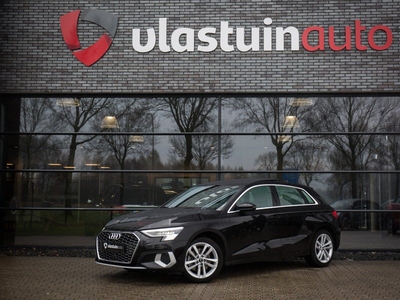 Audi A3 Sportback 35 TFSI Advanced edition , Pano dak, Keyless entry, Carplay, Adap. cruise,