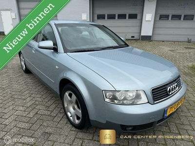 Audi A4 Limousine 2.0 MT 2002, Automaat, Nette auto!