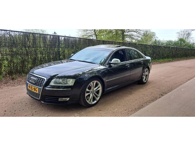 Audi S8 V10 Lambo collectors item (bj 2008)