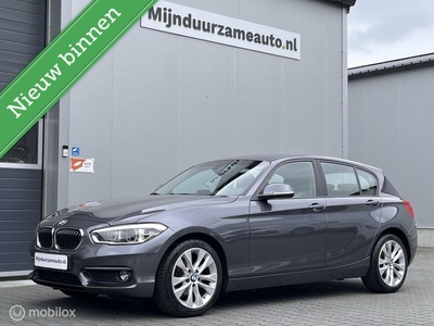 BMW 1-serie 116i 5-deurs - LED - stoelverwarming - navigatie