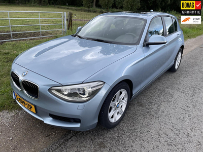 BMW 1-serie 116i automaat met schuifdak