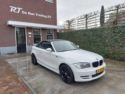 BMW 1-serie 118 Cabrio Leder PDC navi etc. etc. (bj 2009)