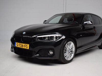 BMW 1-serie 118i AUT M Sport ORG.NED / NAP / LEER / GROOT NAVI / DIGITALE TELLERS / SHADOWLINE