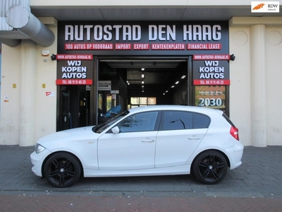 BMW 1-serie 118i High Executive Aut Airco Stoelverwarming