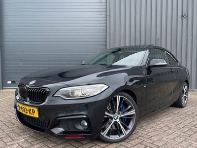 BMW 2 Serie Coupé 225dA M-SPORT (160kW / 218pk) ** ADAPT. XENON, LEDER, SCHUIF/KANTEL, 19-inch, VOL!! UNFALLFREI ** INFORMEER OOK NAAR ONZE AANTREKKELIJKE FINANCIAL-LEASE TARIEVEN **