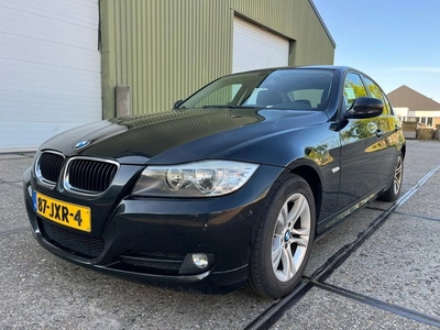 BMW 3 Serie 318i Business Line (bj 2009)