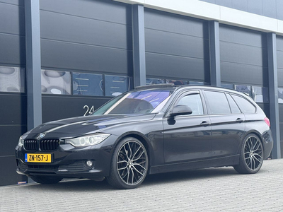 BMW 3-serie 320d xDrive Hade-Up Pano Camera