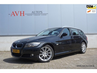 BMW 3-serie Touring 318i High Executive