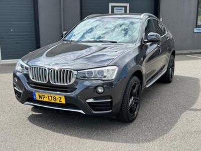 BMW X4 xDrive 2.0i Centennial High Executive