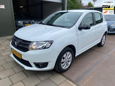 Dacia Sandero 0.9 TCe Blackline Cruise 133dkm NAP