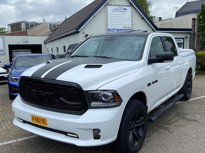 Dodge Ram 1500 5.7 V8 4x4 400PK CREWCAB SPORT/SCHUIFDAK/LPG