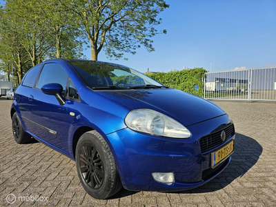 Fiat Grande Punto 1.4 Dynamic Automaat