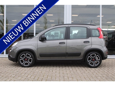 Fiat Panda 1.0 Hybrid City Life | Apple/Android Carplay | 5 persoons | Stuurwielbediening | Bluetooth | Achterbank 1/3- 2/3 neerklapbaar.