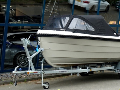 Florijn Sloep 20pk Mercury (geen vaarbewijs nodig) inclusief Marlin Trailer, 6-8 persoons!