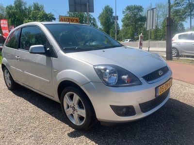 Ford Fiesta 1.4-16V Futura AIRCO