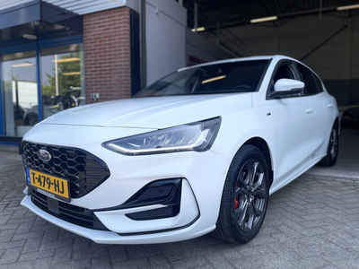 Ford Focus 1.0 EcoBoost Hybrid ST Line X