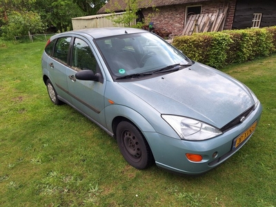 Ford Focus 1.6-16V Trend (bj 1999)