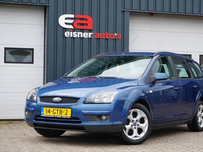 Ford FOCUS Wagon 1.6-16V Ambiente | AIRCO | CRUISE | TREKHAAK |