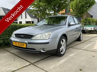 Ford Mondeo 1.8-16V Cool Edition*NwAPK*Airco*Trekhaak*