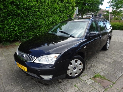 Ford Mondeo Wagon 1.8-16V Champion MET JAAR APK AIRCO