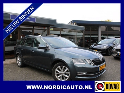 Škoda Octavia COMBI 1.6 TDI GREENTECH STYLE AUTOMAAT /