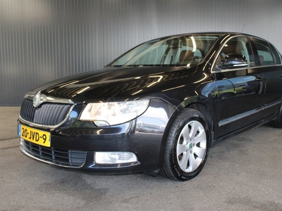 Škoda Superb 1.8 TSI Comfort Business Line DSG Automaat | Leder | Climate | Cruise | Navi | PDC |