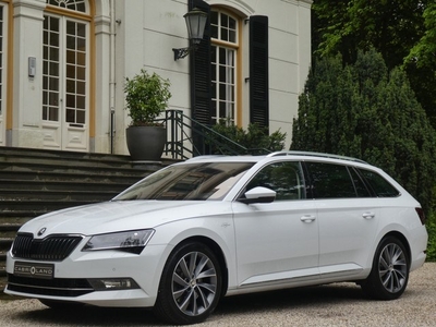 Škoda Superb Combi 2.0 TSI 4x4 Sportline Business