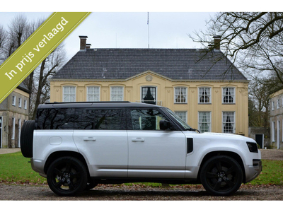 Land Rover | Defender 3.0 D250 110 MHEV SE | Luchtvering | Groot Infotainmentscherm | Premium Audio by Meridian | Bright Pack | FULL LED |