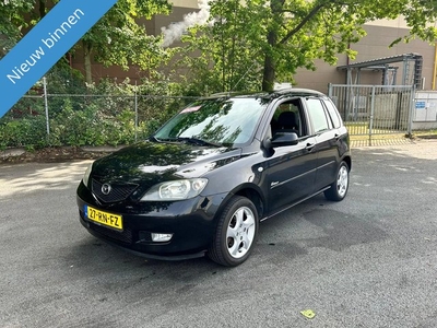 Mazda 2 1.4 Sportive NETTE AUTO RIJD EN SCHAKELT GOED