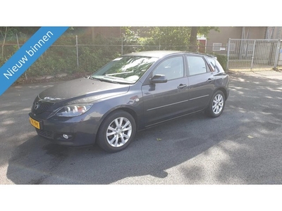 Mazda 3 1.6 S-VT Touring NETTE AUTO RIJD EN SCHAKELT TOP