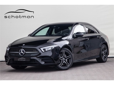 Mercedes-Benz A-Klasse 250 e AMG Night Edition, Navi