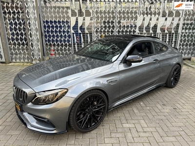 Mercedes-Benz C-klasse Coupé 63 AMG Pano Burmester