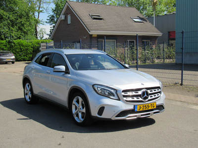 Mercedes-Benz GLA 200 Premium Plus