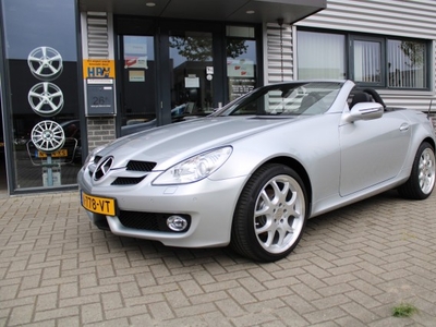 Mercedes-Benz SLK -roadster 200 K ACC LEDER STOELVERWARMING/KOELING PDC CRUISE NAVI LV