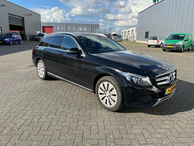 MERCEDES C-KLASSE Estate 200 T 4Matic Avantgarde