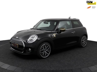 Mini Mini 1.5 Cooper First Born Edition