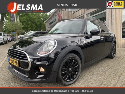 MINI Mini 1.5 Cooper 136pk Aut. Black edition Clima Pdc