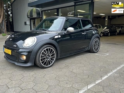 Mini Mini 1.6 Cooper S / Automaat / Xenon / Leer /