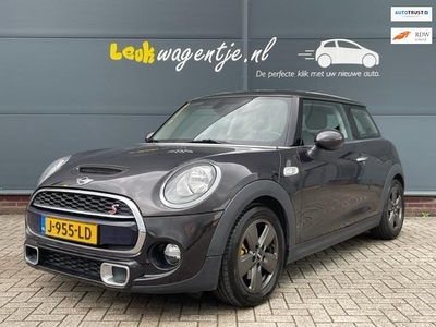 Mini Mini 2.0 Cooper S Chili Serious Business * VERKOCHT *