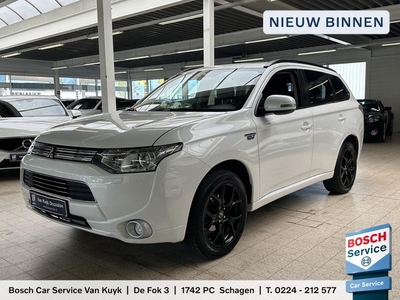 Mitsubishi Outlander 2.0 PHEV Instyle / NL auto / Automaat