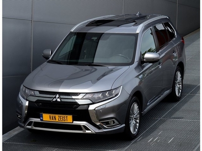 Mitsubishi Outlander PHEV 2.4 INSTYLE 4WD PLUG IN HYBRID