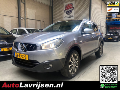 Nissan Qashqai UNIEK 2.0 4WD PANO 18 INCH TREKHAAK 1400KG TREKKEN 1E EIGENAAR NL AUTO NAP!