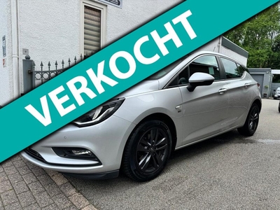 Opel Astra 1.6 CDTI Business Executive| 120 Jaar | Cruise | Clima | Camera | Trekhaak