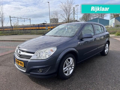 Opel Astra 1.6 EXECUTIVE / AIRCO CRUISE 5 DEURS