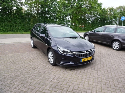 Opel Astra Sports Tourer 1.0 Online Edition CRUISE NAVI CARPLAY