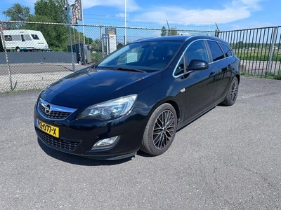 Opel Astra Sports Tourer 1.4 Turbo Sport