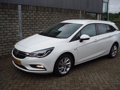 Opel Astra Sports Tourer 1.6 Turbo Business Executive Autom 200PK Leder Sportst Stoelverw Navi Camera Clima 2x PDC LMV Trekh ENZ.