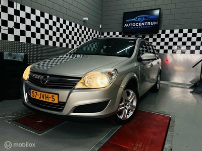 Opel Astra Wagon 1.4 Edition Inclusief dakdragers