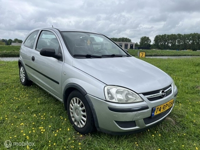 Opel Corsa 1.2-16V Rhythm