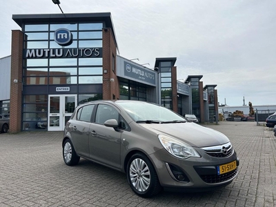 Opel Corsa 1.4-16V Cosmo 5deurs Airco NAP APK PDC Cruise